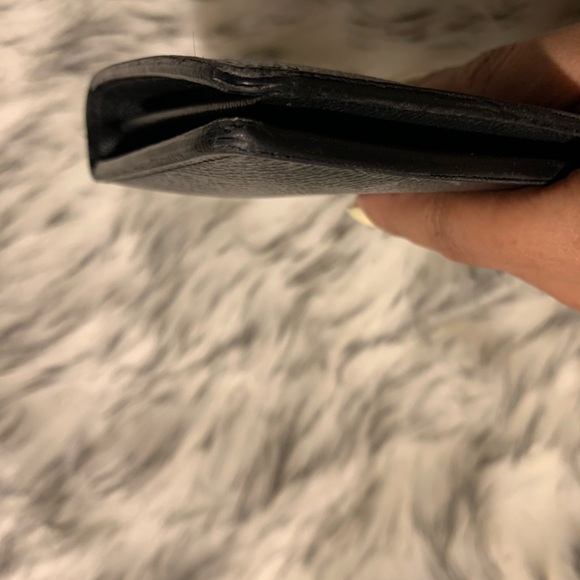 UNISEX Louis Vuitton Monogram Wallet - Picture 8 of 10